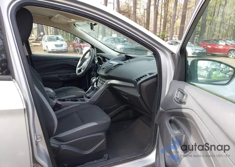 2016 Ford Escape S из США, поврежденный, VIN 1FMCU0F78GUA36197